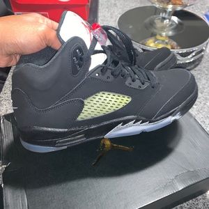Boys Jordan 5 Retro
